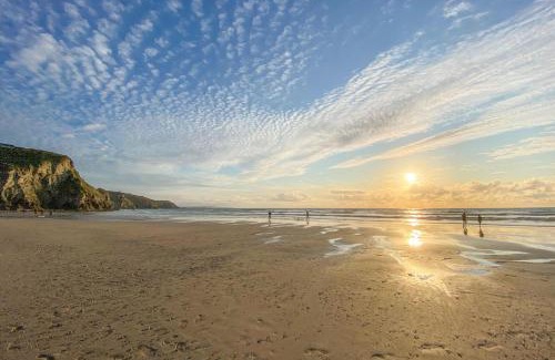Porthtowan House | Endymion