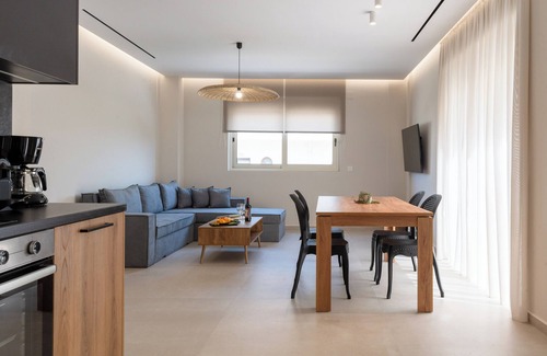 Agios Dimitrios Apartment | Enjoy a comfortable and luxurious stay.