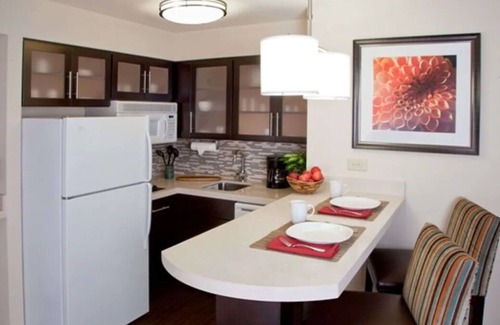 Acres Green House | Enjoy a Hassle-Free Stay! Pet-Friendly, w/ Pool, Near Park Meadows Mall