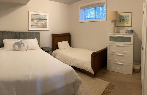 Torrance Cottage | Enjoy a perfect southwest exposure on beautiful Lake Muskoka this summer.
