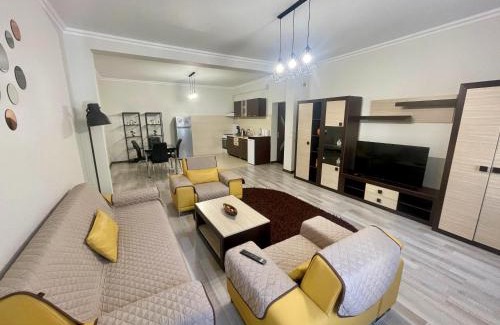 Cluj-Napoca Apartment | Enjoy Apartments - Central Villa Retreat