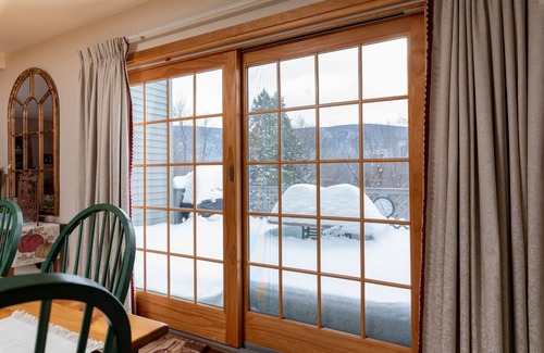 Manchester Center House | Enjoy each season's weather in historic Manchester. Plenty to do year round!