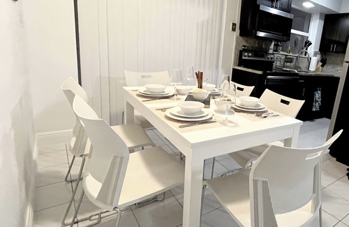 Coral Heights House | Enjoy Enchanted Floradana Escape