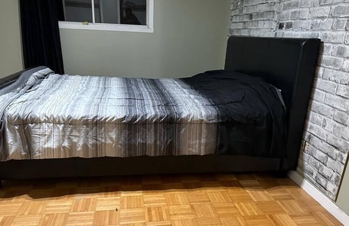 South Stormont House | Enjoy the Full House, 3 bedroom, 3 queen bed+1sofa Bed