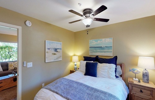 Kings Beach Condo | Enjoy the Lakeview! Complex centrally located in Kings Beach, right on the Lake!