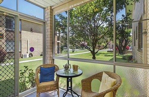 Urunga Apartment | Enjoy the very best of the coastal lifestyle in this ground-floor, two-bedroom apartment