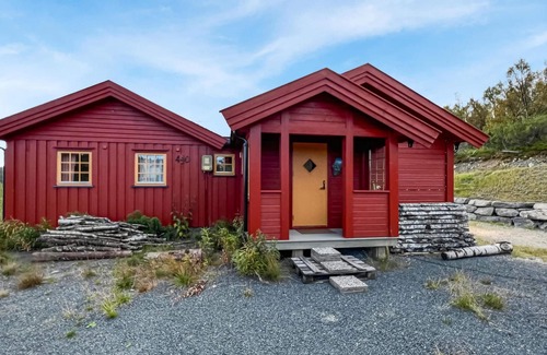 Sor-Aurdal House | Enjoy your vacation in this beautifully located vacation home.