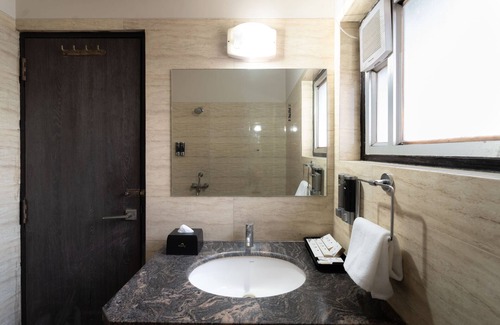 Harda Hotel | Enrise by Sayaji Harda
