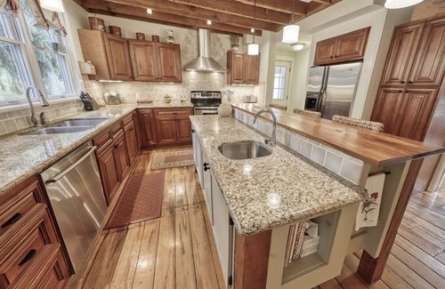 West Valley Other | Entertain in this 4 bedroom farmhouse with hot tub
