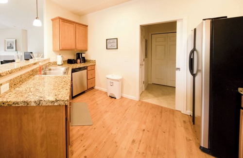 Westchase Condo | Entire 2+2 Executive Condo in Southeast Fort Collins
