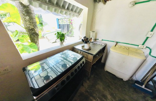 La Boquilla Cottage | entire accommodation: Eco-Hut with campfire, 100 meters from the beach