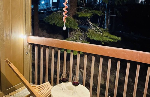 Tahoe Village Condo | Entire condo in Stateline, NV. next to heavenly ski resort!