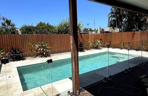 Wurtulla House | Entire home in Wurtulla, Australian6 guests*3 bedrooms*4 beds*1 bath