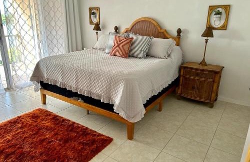 Bahamia West Apartment | Entire Home - Relaxing Ocean View Condo