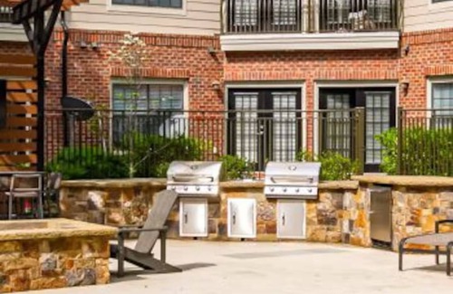 Lavista Park Apartment | Entire home: rental property in Atlanta, Georgia, United States