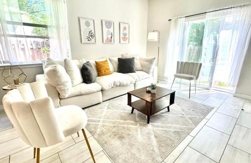 Taft House | Entire House in Orlando close to All Parks