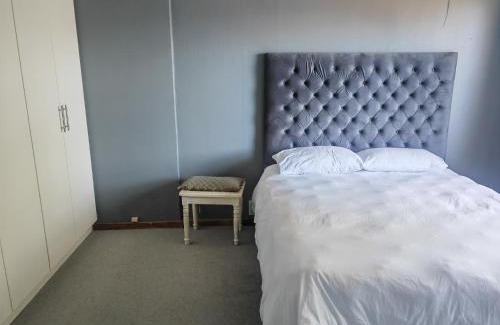 Durban North Apartment | Entire specious 3 bedrooms house in Durban