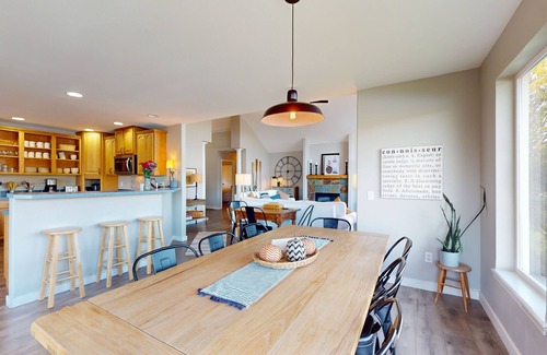 Agate Hotel | Entire waterfront property with hot tub, fire pits, patio & private beach access