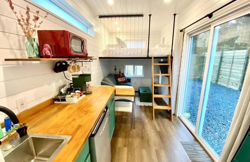 Gainesville Apartment | Entirely Private Tiny Home - 1 Mile to UF