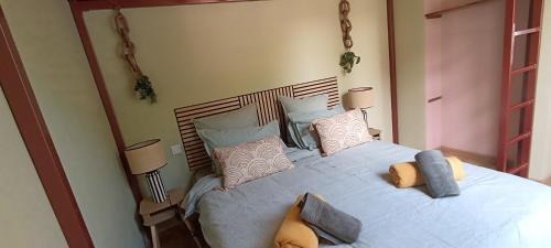 Troyes Apartment | "entre Troyes murs", 3 appartements avec parking, Troyes