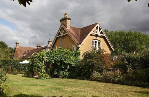 Chipping Norton Cottage | Epsom Cottage