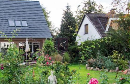Lutt Kiepenbarg Apartment | Erdgeschoss Wohnung mit Garten