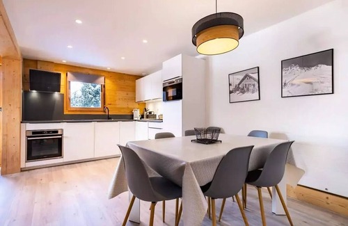 Las Illas Apartment | Erines Residence - ERINES 003