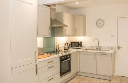 Nefyn House | ERYL, pet friendly, with open fire in Nefyn