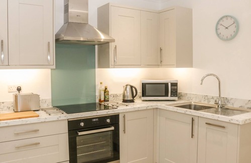 Nefyn House | ERYL, pet friendly, with open fire in Nefyn