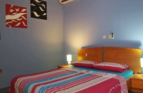 Marcory Hotel | Escale De La Baie Chez Valdez