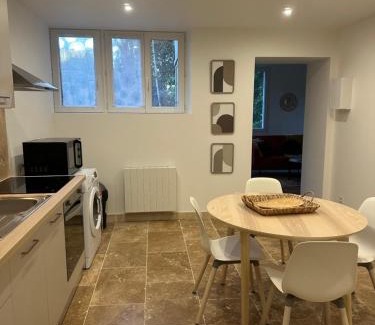 Evreux Apartment | Escapade Chic