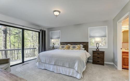 Big Canoe House | Escape Hatch - Enjoy mountain views