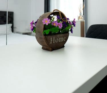 Chiajna Apartment | Escape Hub Residence Militari