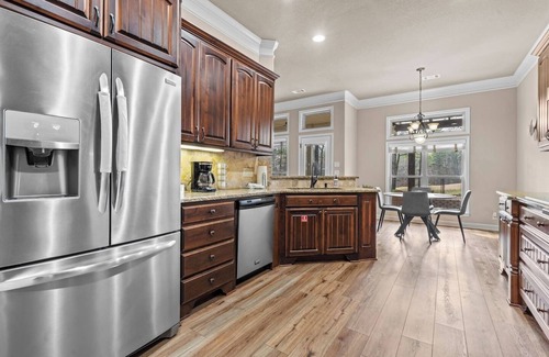 Hot Springs Village House | Escape to Elegance: 4BR/3BA Luxury Home on Isabella Golf Course - Hot Springs Village