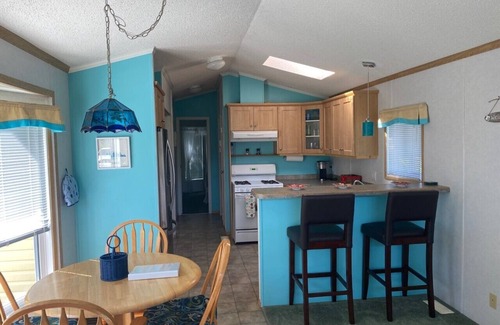 Lake Cowichan House | Escape to Lake Cowichan area in 2025!