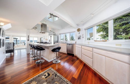 Oaks Corners House | Escape to Serenity: Stunning Lakefront on Seneca