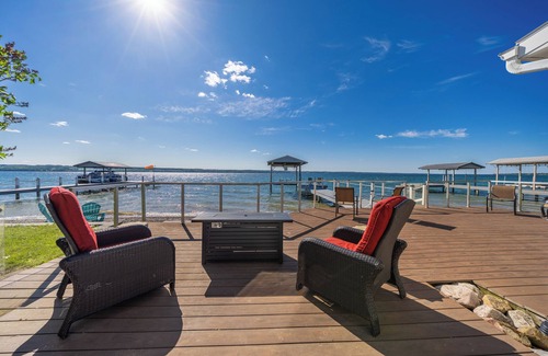 Oaks Corners House | Escape to Serenity: Stunning Lakefront on Seneca