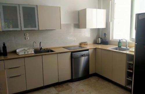 Netanya Apartment | Espace et sérénité
