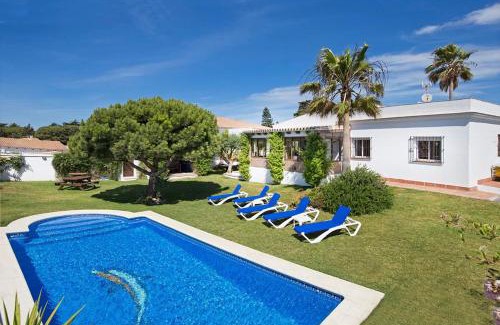 Conil de la Frontera Villa | espectacular villa con piscina en Conil CL-5C