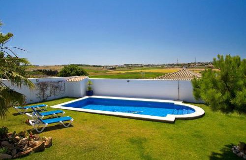 Conil de la Frontera Villa | espectacular villa con piscina en Conil CL-5C