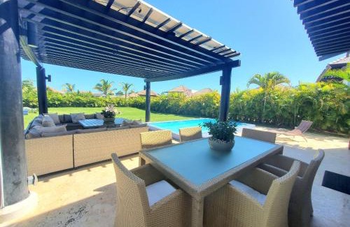 Punta Cana Apartment | Espectacular Villa Tropical de 2 hab/con Piscina Privada y BBQ