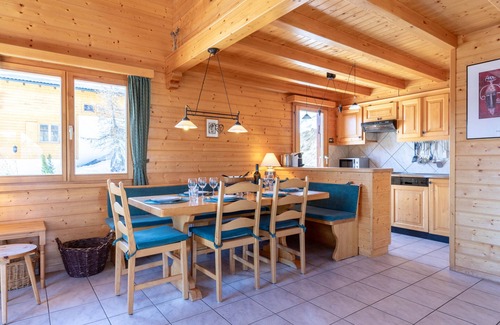 Vex Ski Chalet | Esperanza SKI IN & SKI OUT chalet 8 pers