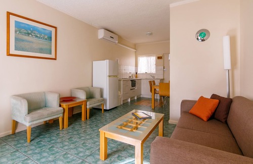 West Beach Apartment | Esplanade Apartments at West Beach