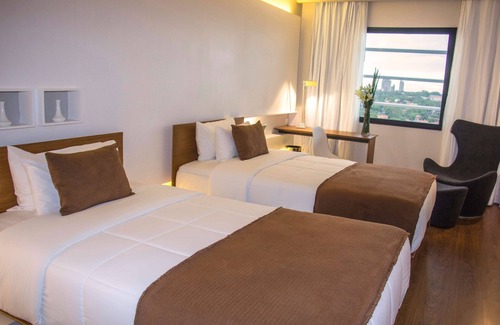 Asuncion Hotel | Esplendor by Wyndham Asunción