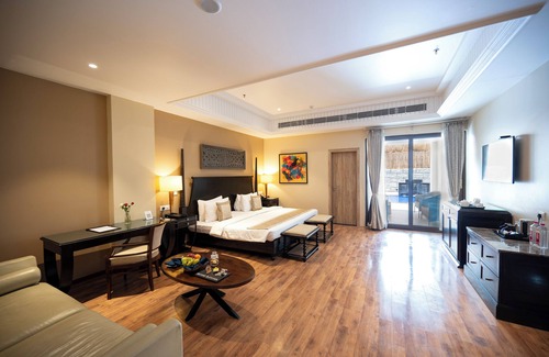 Udaipur Hotel | Essentia Luxury Resort & Spa Udaipur