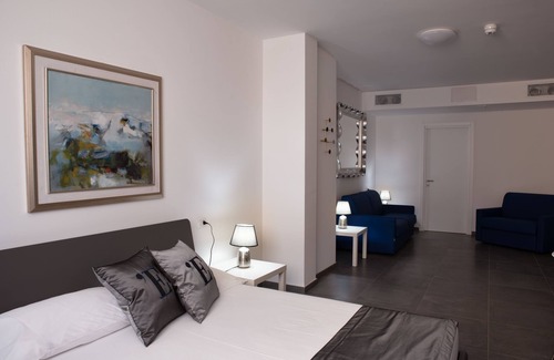 Olbia City Centre Hotel | Essenza Hotel
