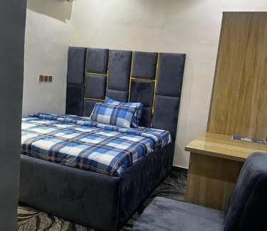 Alimosho Hotel | Esthercy Hotels