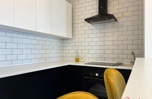 Castello de la Plana Apartment | Estilo y Elegancia en el Centro