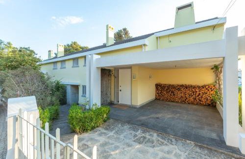 Estoril House | Estoril House