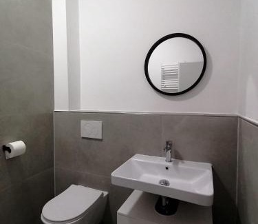 Herne Apartment | estrella24 LIVING ROOMS Venedig